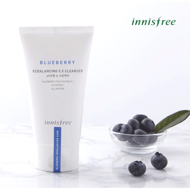 Review sữa rửa mặt Innisfree Blueberry Rebalancing 5.5 Cleanser